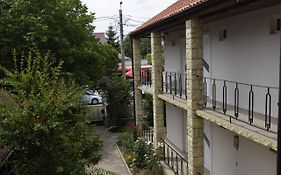 Vila Rara Guest House