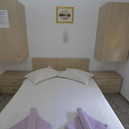 Vila Rara Hotel Costineşti Exterior foto
