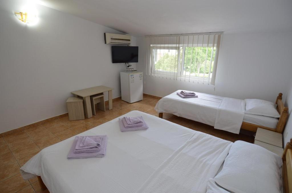 Vila Rara Hotel Costineşti Exterior foto